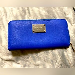 MICHAEL Michael Kors Blue Wallet